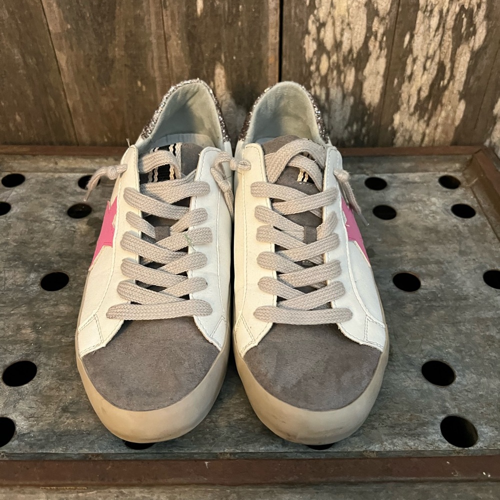 Shu Shop Sneakers- 7.5